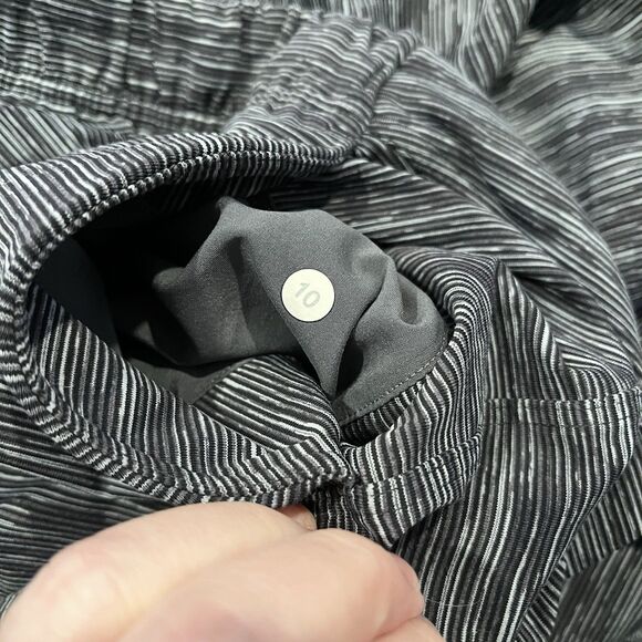 lululemon On The Fly Pant Woven Stripe Women’s Size 10 Elastic Waist Drawstring - Picture 6 of 10